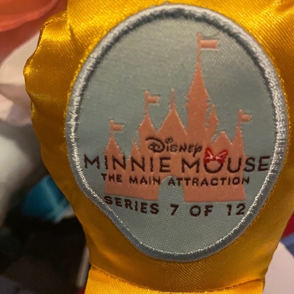 Disney Minnie Mouse Main Attraction Plush King Arthur 7/12 NWT limited edition - Picture 5 of 5